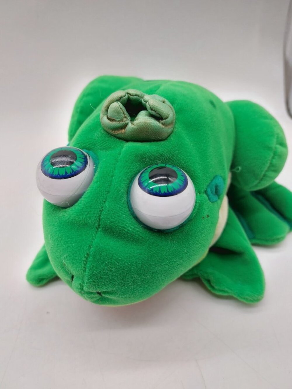 Frog Prince Plush Hand Puppet Large Plastic Eyes 2001 Accord